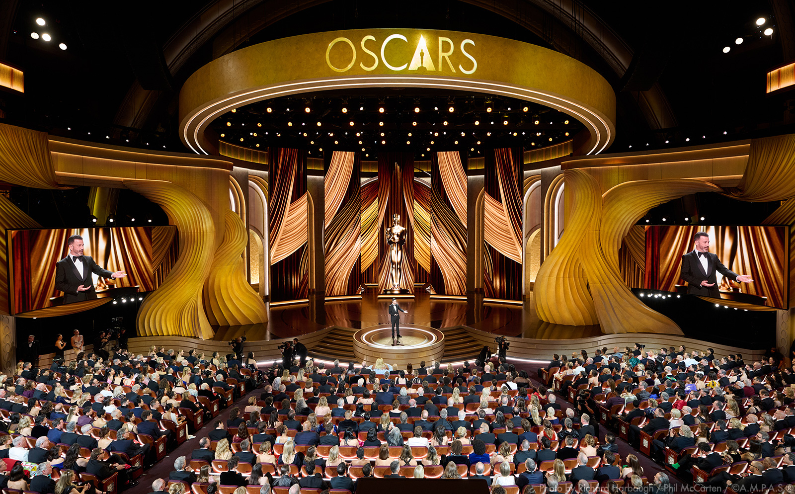 Oscars 2025: Danh sách chiến thắng và những khoảnh khắc đáng nhớ